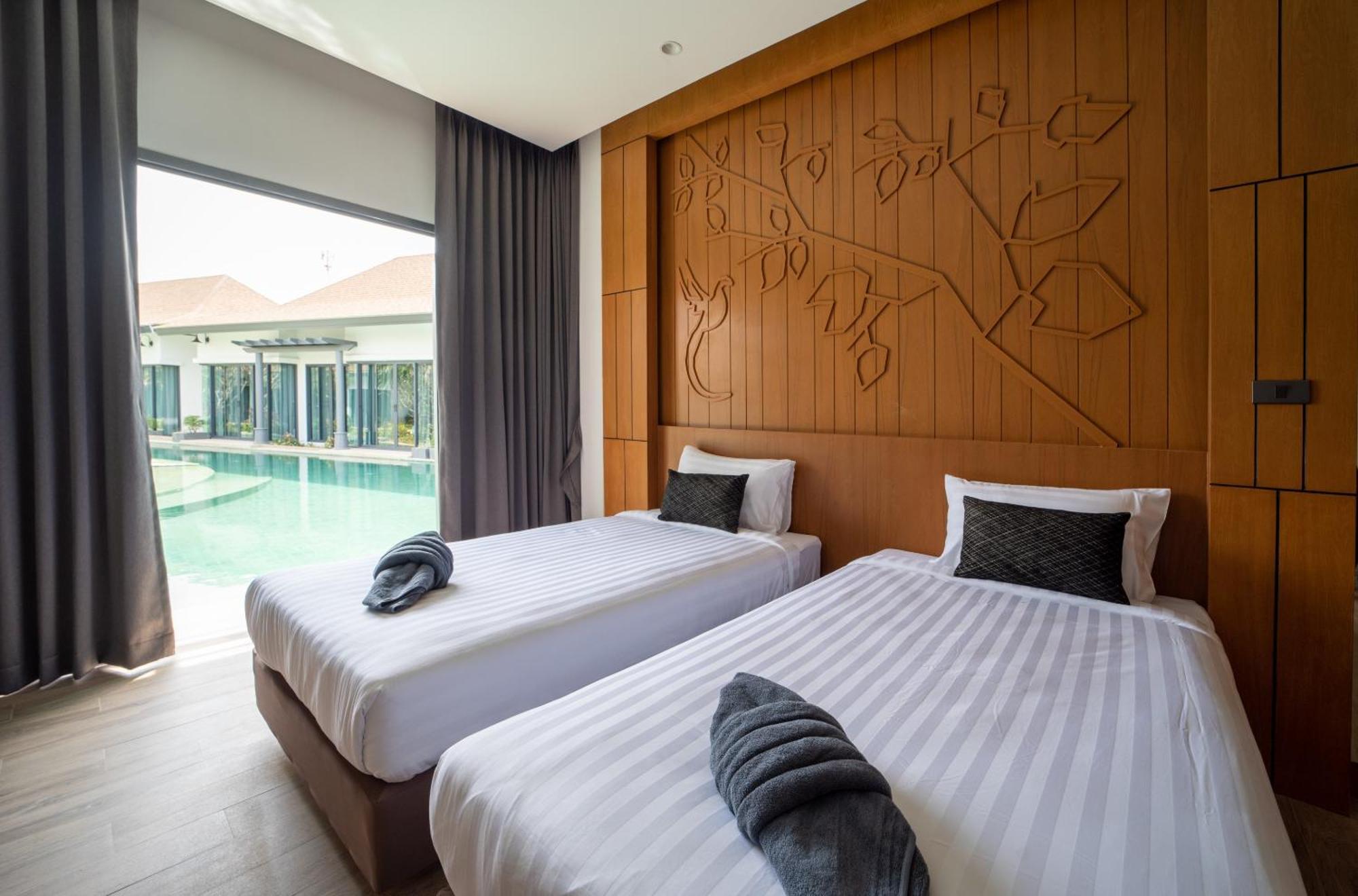 Tajh Pool Villas Chalong Exterior photo